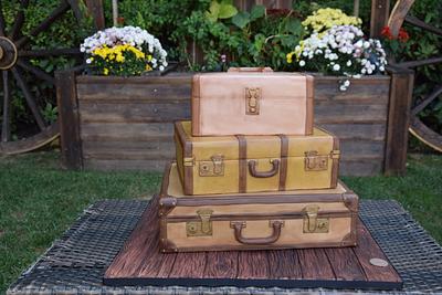 Vintage suitcases - Cake by Sugar Addict by Alexandra Alifakioti