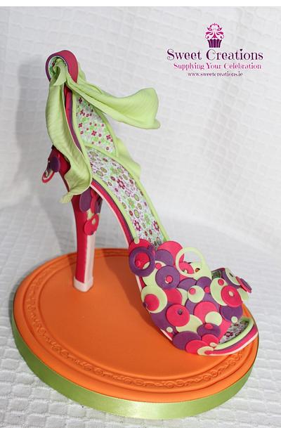 Silver Medal Shoe - Cake by Sweet Creations