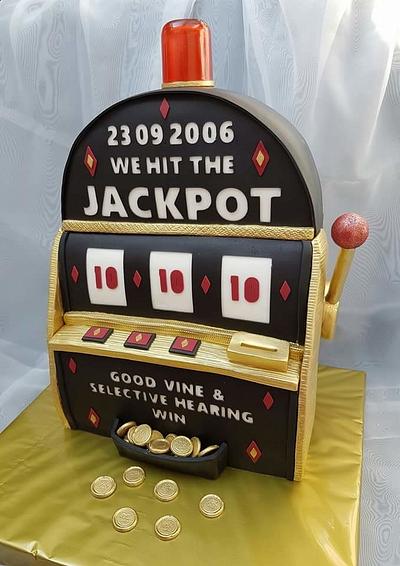 Slot machine - jackpot cake - Cake by Tirki