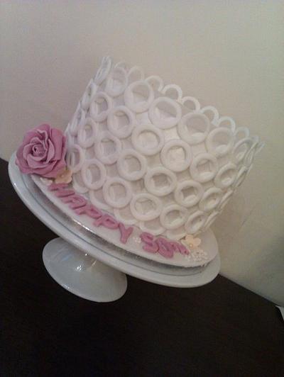 Retro Circles - Cake by Rosewood Cakes