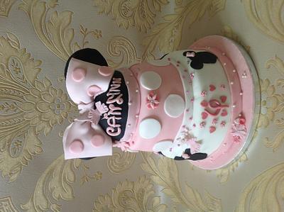 Minnie Mouse <3 - Cake by Jodie Taylor