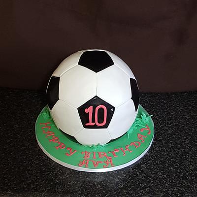 Soccer ball cake - Cake by The Custom Piece of Cake