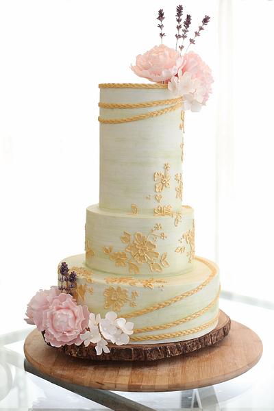 Romantic Green and Gold - Cake by La Cupella Cake Boutique - Ella Yovero