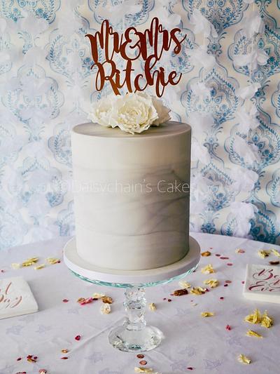 Marble effect wedding cake - Cake by Daisychain's Cakes