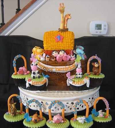 Noah's ark for Twin birthday cake & cupcakes - Cake by iriene wang