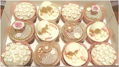 My Vintage Cupxakes made for a Clic Charity event - Cake by Kate