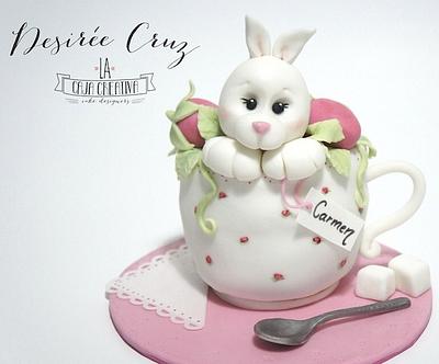 Cute Rabbit - Cake by La Caja Creativa