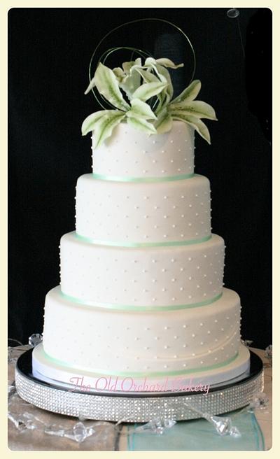Lily Wedding Cake - Cake by The Old Orchard Bakery