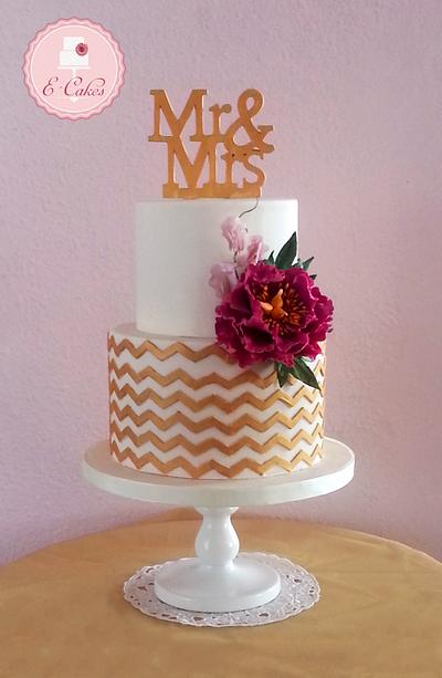 Mr & Mrs - Cake by Ecakessevilla