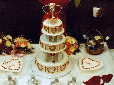 Valentine Wedding - Cake by Julia 