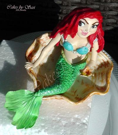 Ariel : The Little Mermaid Topper  - Cake by CakesbySasi