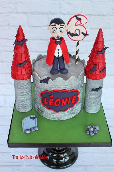 Vampire cake - Cake by Nicole Gigante-Jaeggi(Torta Nicoletta)