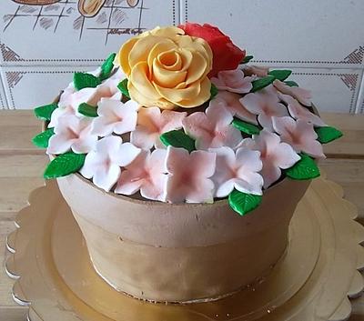 flower pot cake - Cake by KristianKyla