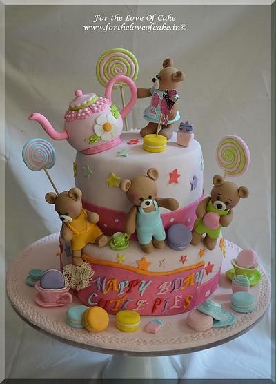 Teddy love  - Cake by FLOC