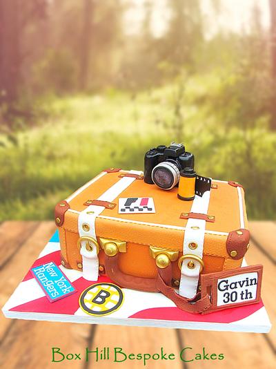 Vintage Suitcase Cake - Cake by Nor