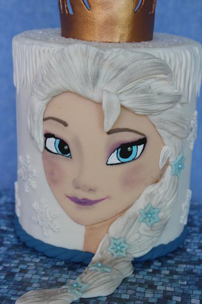 Elsa - Cake by SWEET HEAVEN