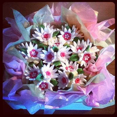 Cupcake Bouquet - Cake by Safron