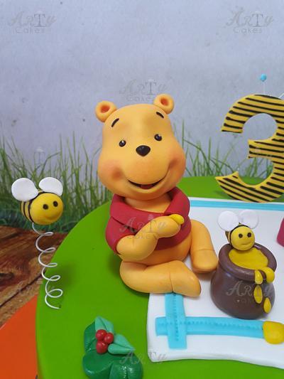Winnie the pooh figurine  - Cake by Arty cakes