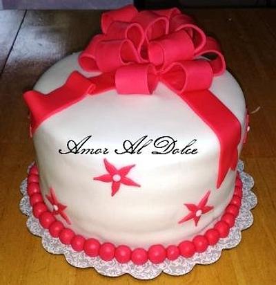 Pink bow & stars  - Cake by Amor Al Dolce