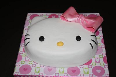 Hello Kitty - Cake by Prima Cakes and Cookies - Jennifer