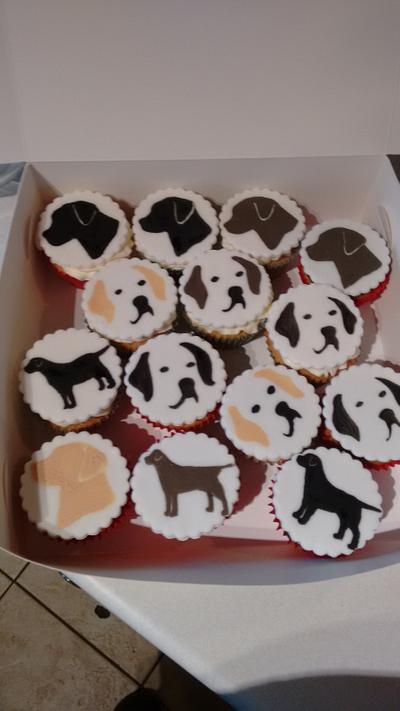 Labrador cupcakes - Cake by Ermintrude's cakes