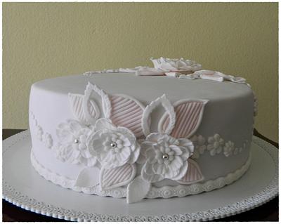 little wedding cake - Cake by GigiZe