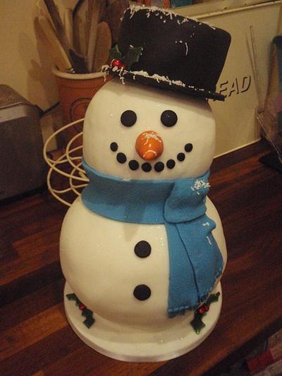 Frosty the Snowman - Cake by CakeyCake