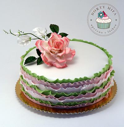 Ruffle Cake - Cake by Michaela Fajmanova