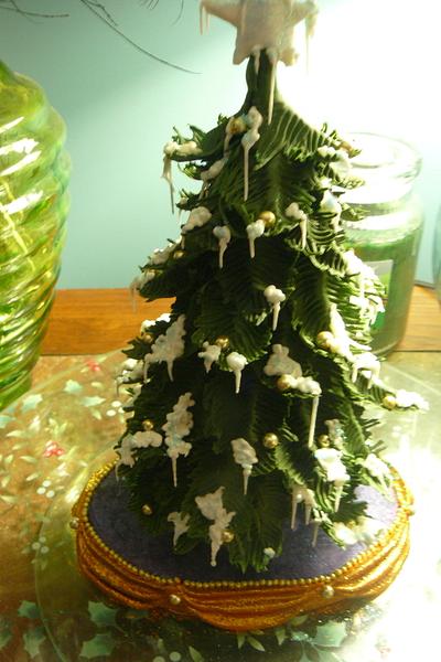  christmas tree cake top - Cake by gail