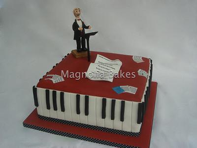 Piano / Conductor Cake - Cake by Tracey