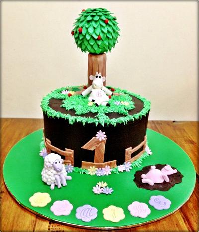 Farmyard Friends - Cake by Cakemakinmama