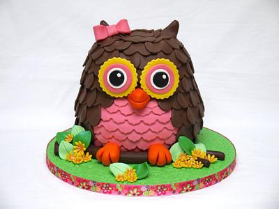 Cute Owl Cake! - Cake by Natalie King
