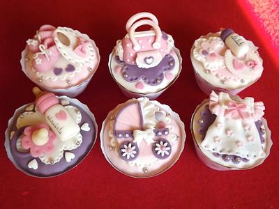 Baby Cupcakes - Cake by Lovely Cakes Simona