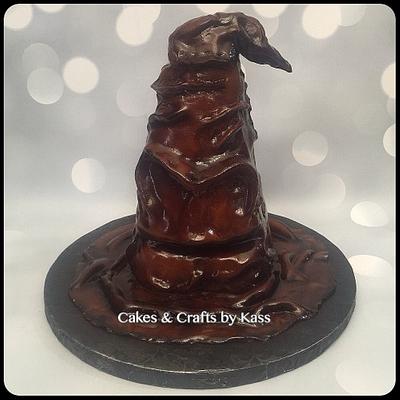 Sorcerer Hat - Cake by Cakes & Crafts by Kass 