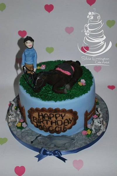 Horse, cats and dog - Cake by cakesbysilvia1