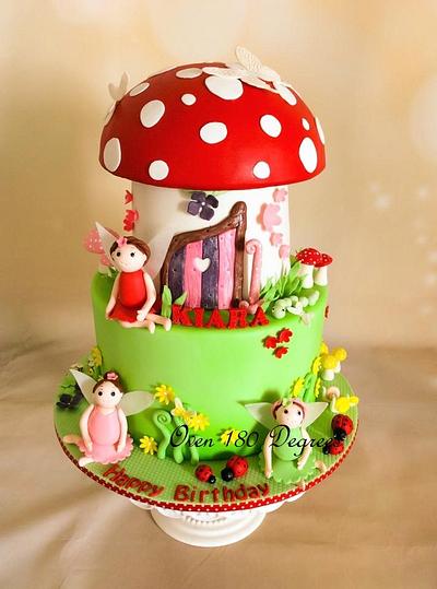 Garden fairy cake - Cake by Oven 180 Degrees