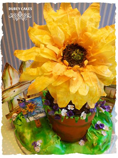 Sunflower - Cake by Bethann Dubey
