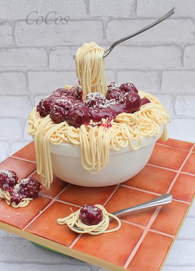 spaghetti and meatballs gravity cake  - Cake by Lynette Brandl