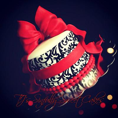 Little Red Damask Cake - Cake by Tyla Mann