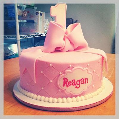 Pink 1st Birthday  - Cake by Becky Pendergraft