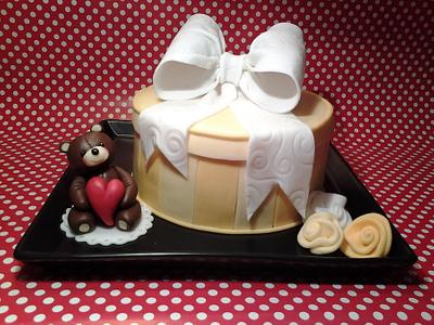 Hatbox - Cake by Tatjana