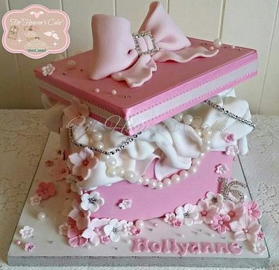 Hollyanne turns Sweet 16 - Cake by Bobbie-Anne Wright (For Heaven's Cake)