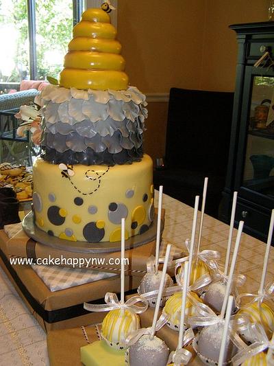 Mother to "Bee" Baby Shower Cake - Cake by Jon O'Keeffe