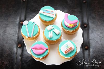 Cupcakes for a Dentist - Cake by Kendari Gordon