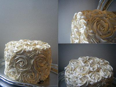 rose cake 2 - Cake by Valley Kool Cakes (well half of it~Tara)