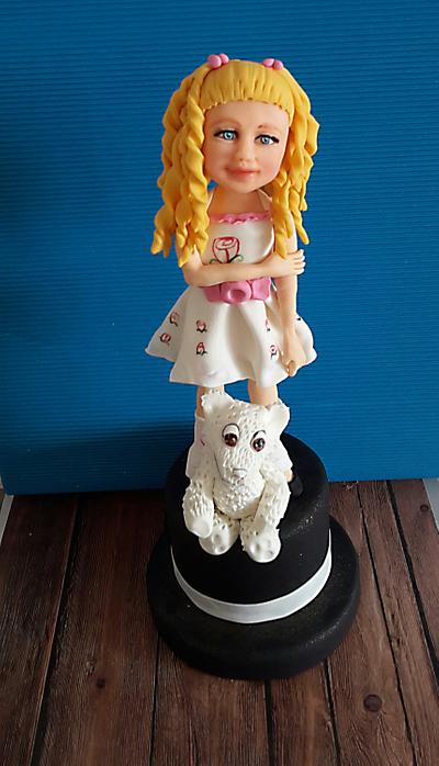 noliy girl doll - Cake by Nivo