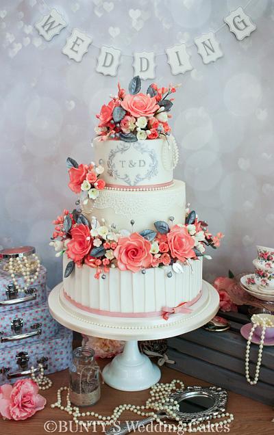 Coral Flowers - Cake by Bunty's Wedding Cakes