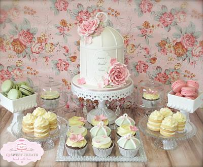 Vintage Bridal Shower Birdcage - Cake by cjsweettreats