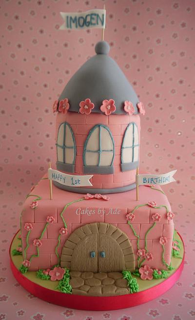 Princess castle cake - April 2011 - Cake by Cakes by Ade