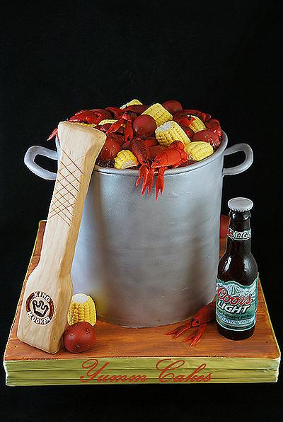 CrawfishBoil with all the Trimmings: Coors Light version - Cake by RobinYummCakes